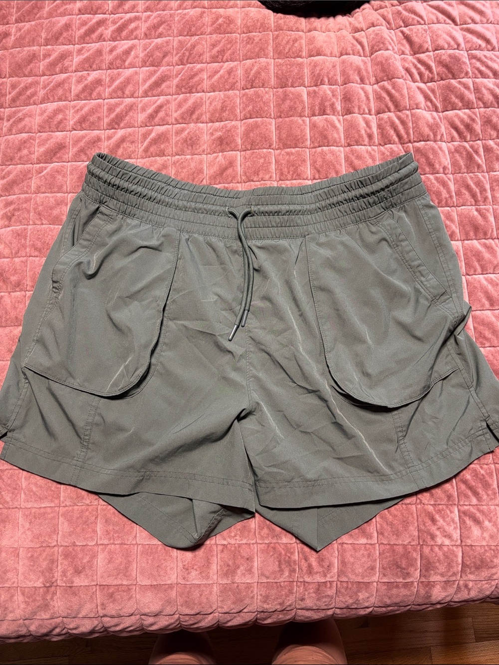 Old Navy Olive Drawstring Athletic Shorts with Front Flap Pockets